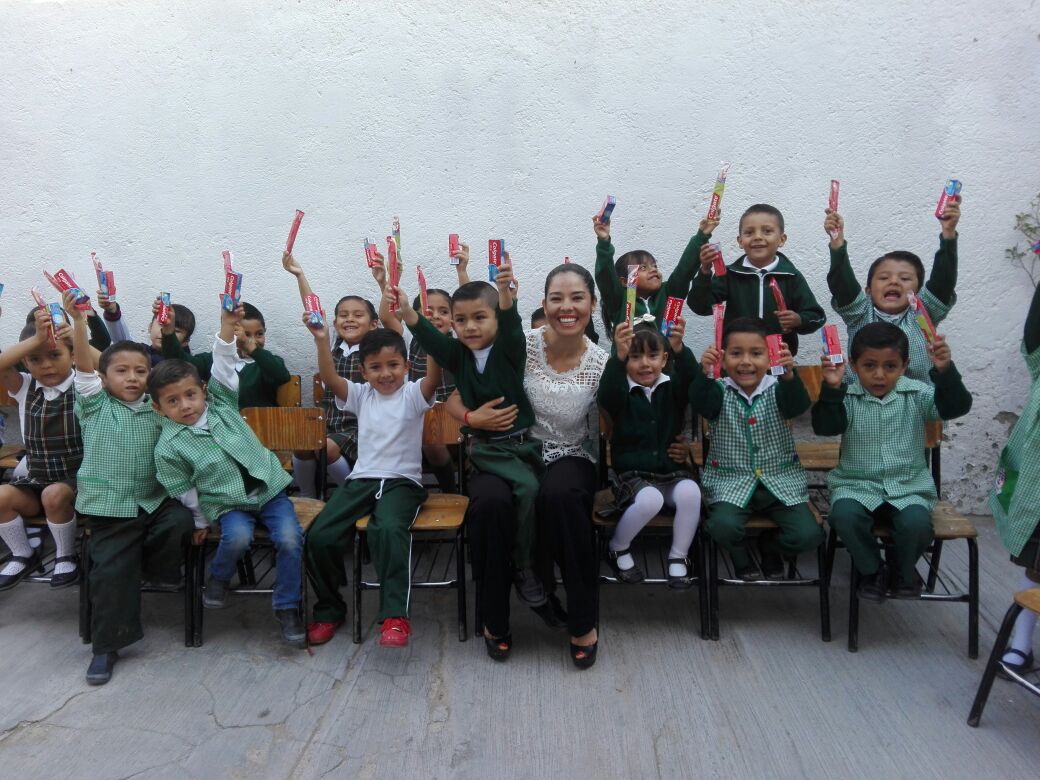 Culminando servicio social en 1a Semana Nacional de Salud Bucal